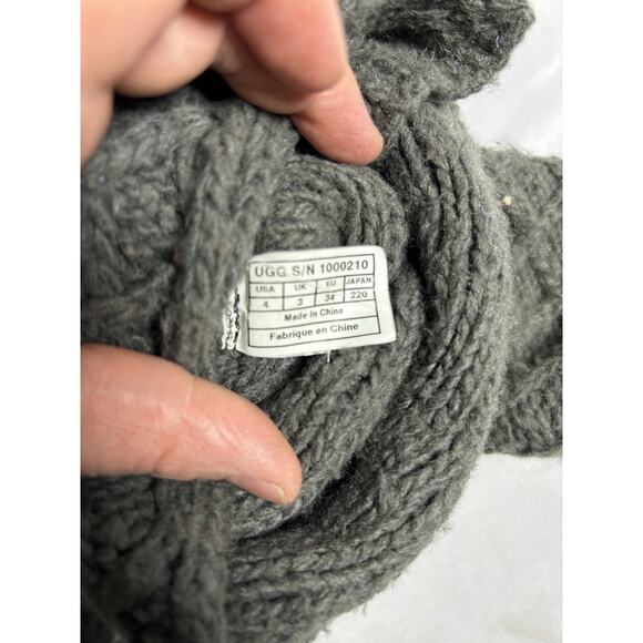 Ugg Cardy dark grey sweater classic tall 3 button womens boots SZ 4 - Picture 5 of 7